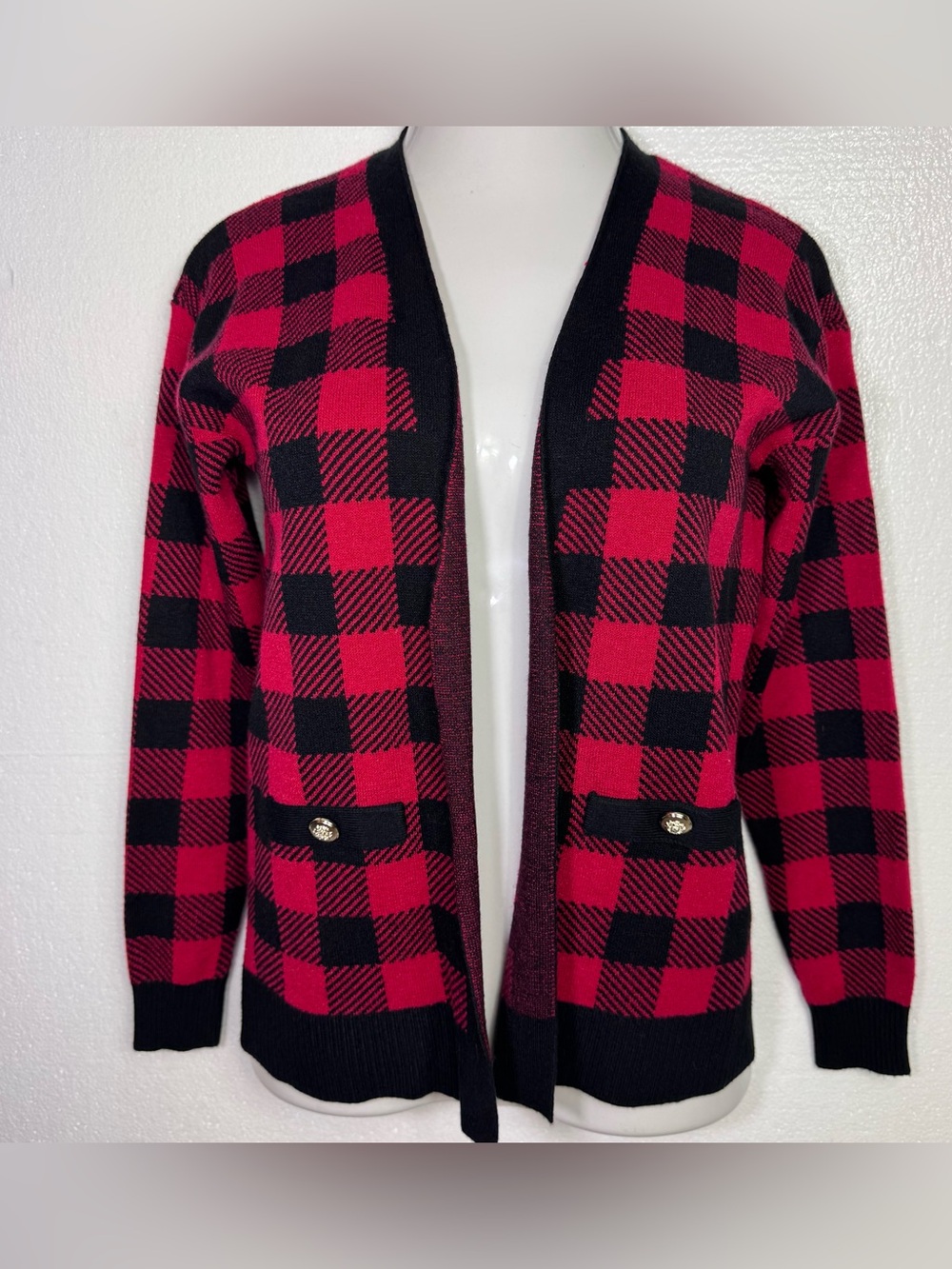 89th + Madison Buffalo Plaid Open Front Cardigan Red Black Size SP Petite